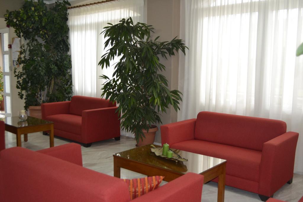 Atira Apart Hotel Olympiakí Aktí Ngoại thất bức ảnh