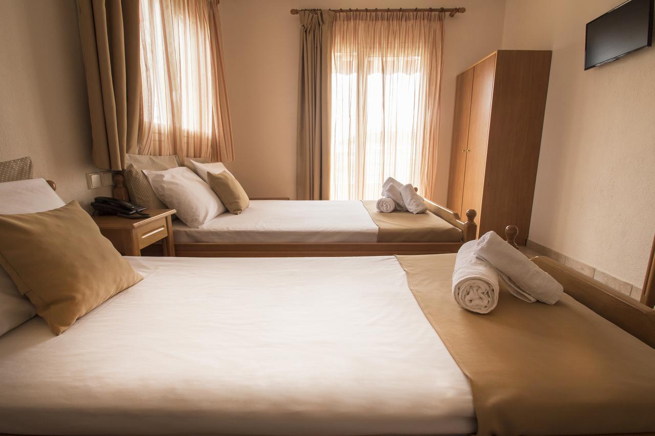 Atira Apart Hotel Olympiakí Aktí Ngoại thất bức ảnh