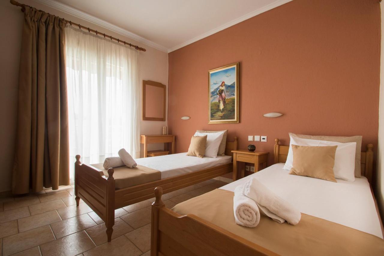 Atira Apart Hotel Olympiakí Aktí Ngoại thất bức ảnh
